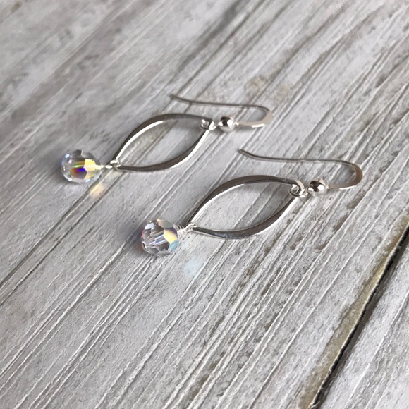 NEW Sterling Silver & Swarovski Crystal Earrings - Picture 2 of 8